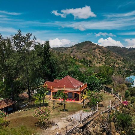 Villa Gili View By Maza à Teluknarat Extérieur photo