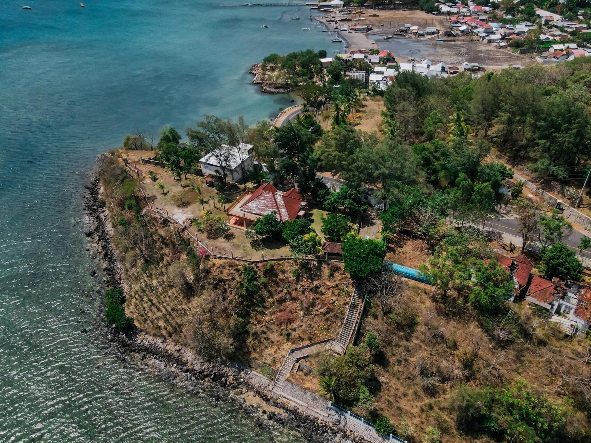 Villa Gili View By Maza à Teluknarat Extérieur photo